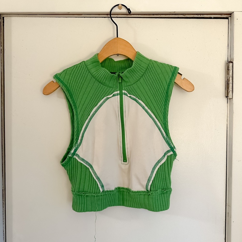 BDG Urban Outfitters Mia Green Zip Up Cropped Top With Contrast Stitch